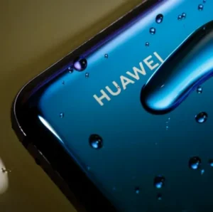 اقدامات فوری هنگام آبخوردگی گوشی هواوی